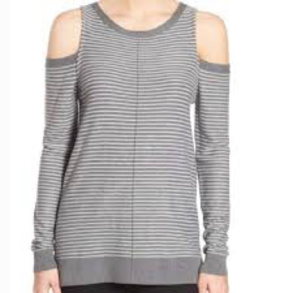 Trouve Cold Shoulder Gray Striped Sweater